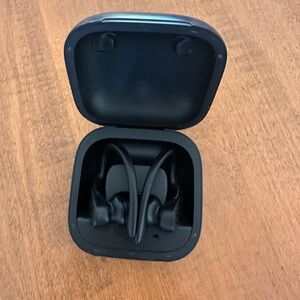 Wireless Beats Powerbeats Pro